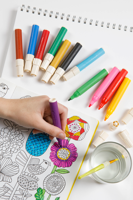 kh380lejp51e73ithlc47kr30d-12834_Artline_300_Markers_Liquid_Crayon_12pc_Lifestyle_1.png