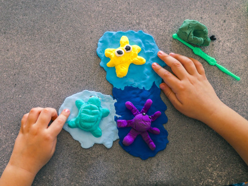 lrtksm12nh55r55lk4gc1ghu05-14163_Staedtler_FIMO_Kids_Oven_Bake_Clay_Lilac_42g_Lifestyle.jpg.jpg