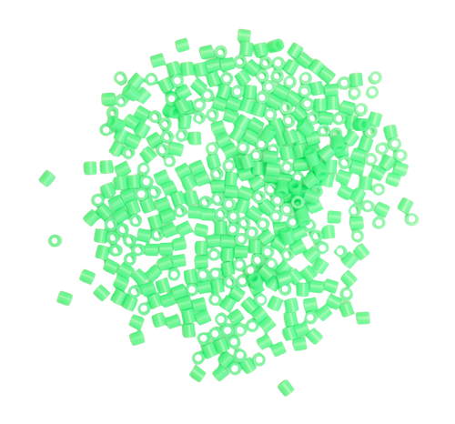 uks03mqeb50dnbj9t3emgpr036-13448_Bertie_Fuse_Bead_Tub_Bright_Green_3000pc_Front_2.png