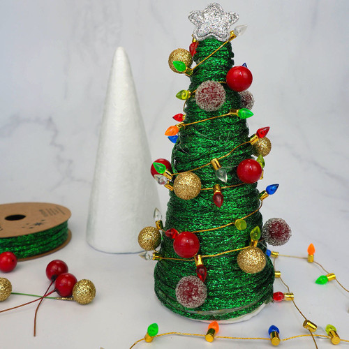 4nqkf8rof15a1dc8aqd86qv50c-15214-Christmas-Holly-Berries-2cm-Red-24pc-Ribtex-5-Web.jpg