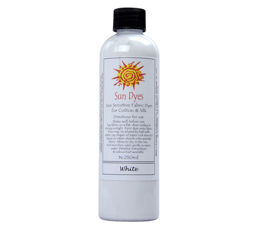 05iaa421nl47reki0i1mhlbf4o-11968_Kraftkolour_Sun_Dye_Fabric_Colour_White_250mL_Front_2.png