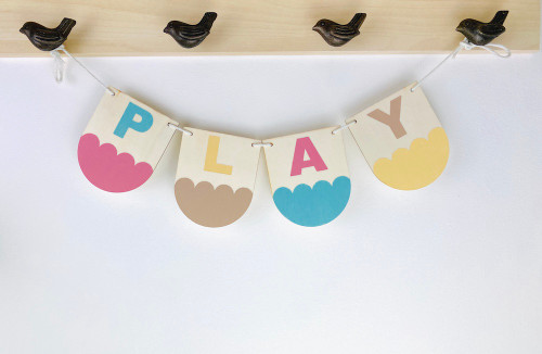 PLAY PINK