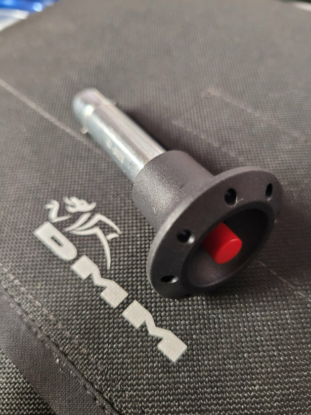 Active slide of DMM Keaunu PIP Pin