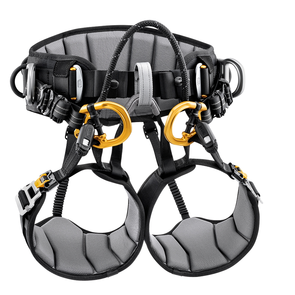 Arborist's Guide to the Best Tree Climbing Harness 