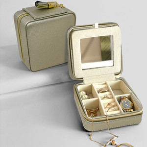 Goldstone Square Organizer Goldstone Square Organizer