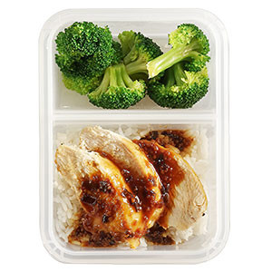 Meal Prep: Grilled Chicken + Broccoli