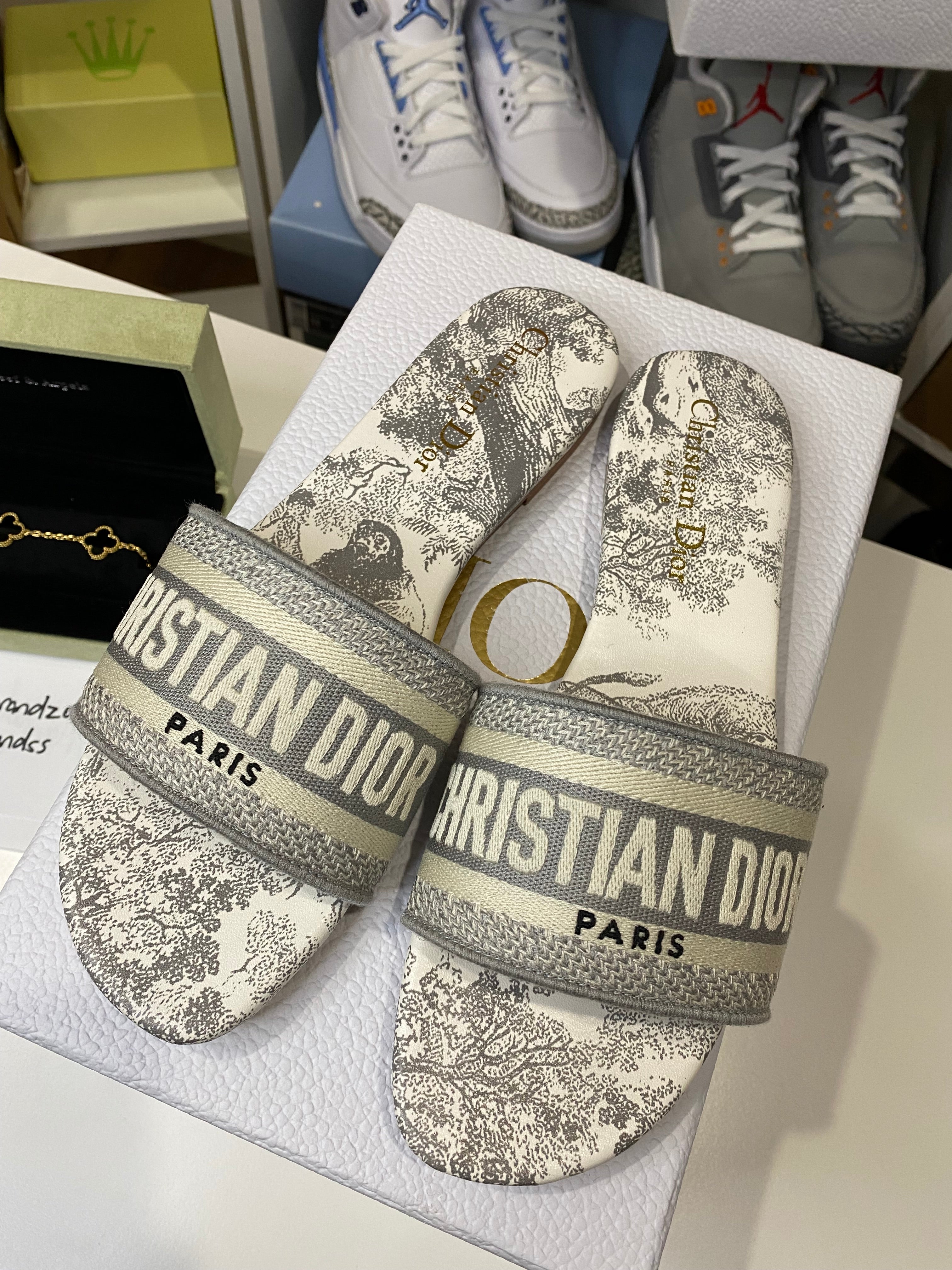dway slide dior