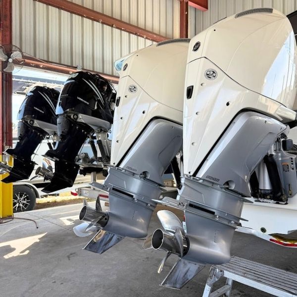 Boat routine maintenance and inspection service in Largo FL