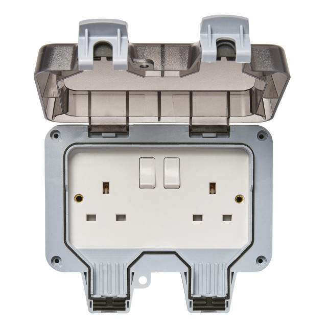 Zinc 2 Gang IP66 13A Socket 1