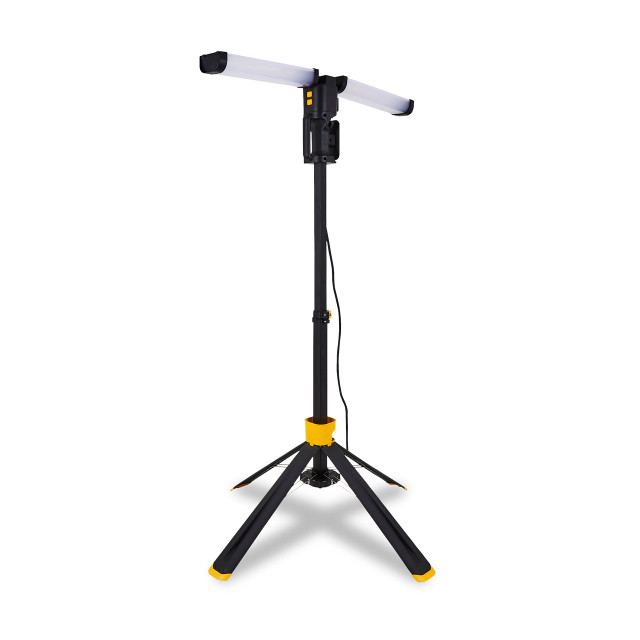 Stanley 360° Area Tower LED Work Light 80W with Tripod 1