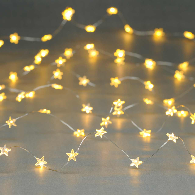 Festive 4m Multifunction Battery Fairy Lights 80 Warm White Star LEDs 1