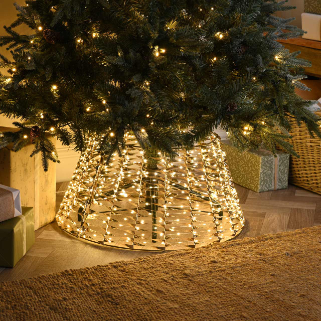 Festive 71cm Lit Gold Tree Skirt 600 Warm White LEDs 1