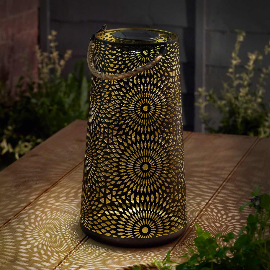 Smart Solar Muscat XL LED Solar Lantern 1