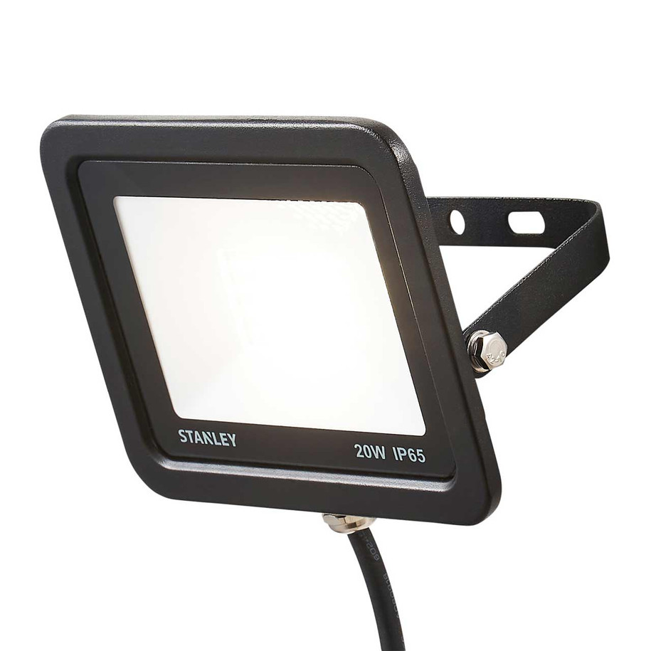 Stanley 20W Slimline LED Floodlight in Black 2