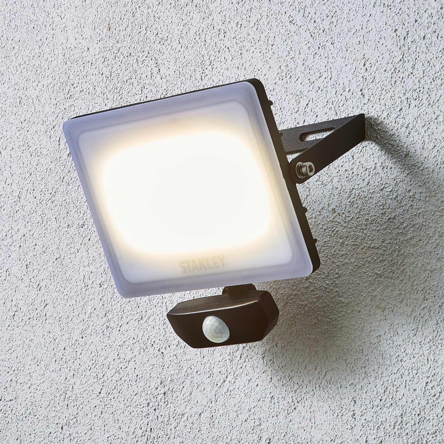 Stanley Frosted 50W LED Floodlight with PIR in Black 2