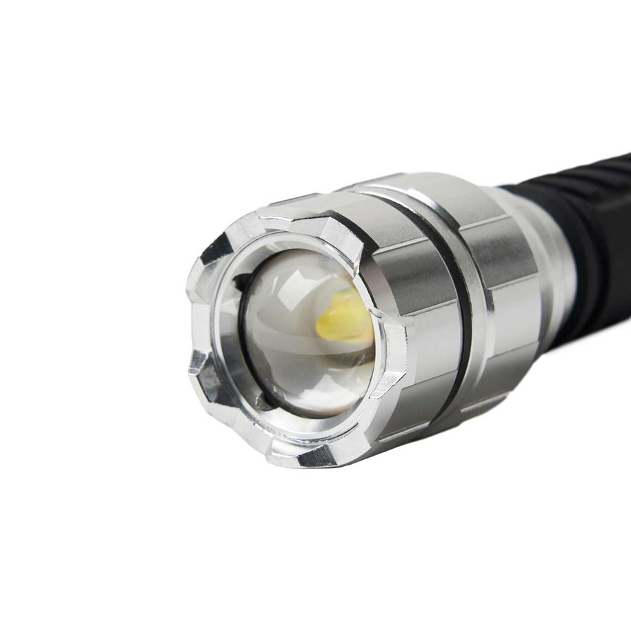 Stanley 500 lumen Battery Powered LED Hand Torch in Silver & Black 4