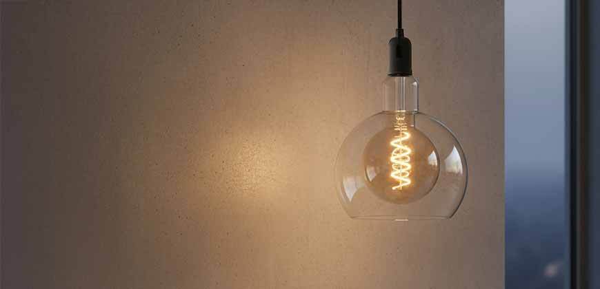 Crompton Lamps LED Globe 4W E27 Decorative Nucleus 125mm Extra Warm White Golden