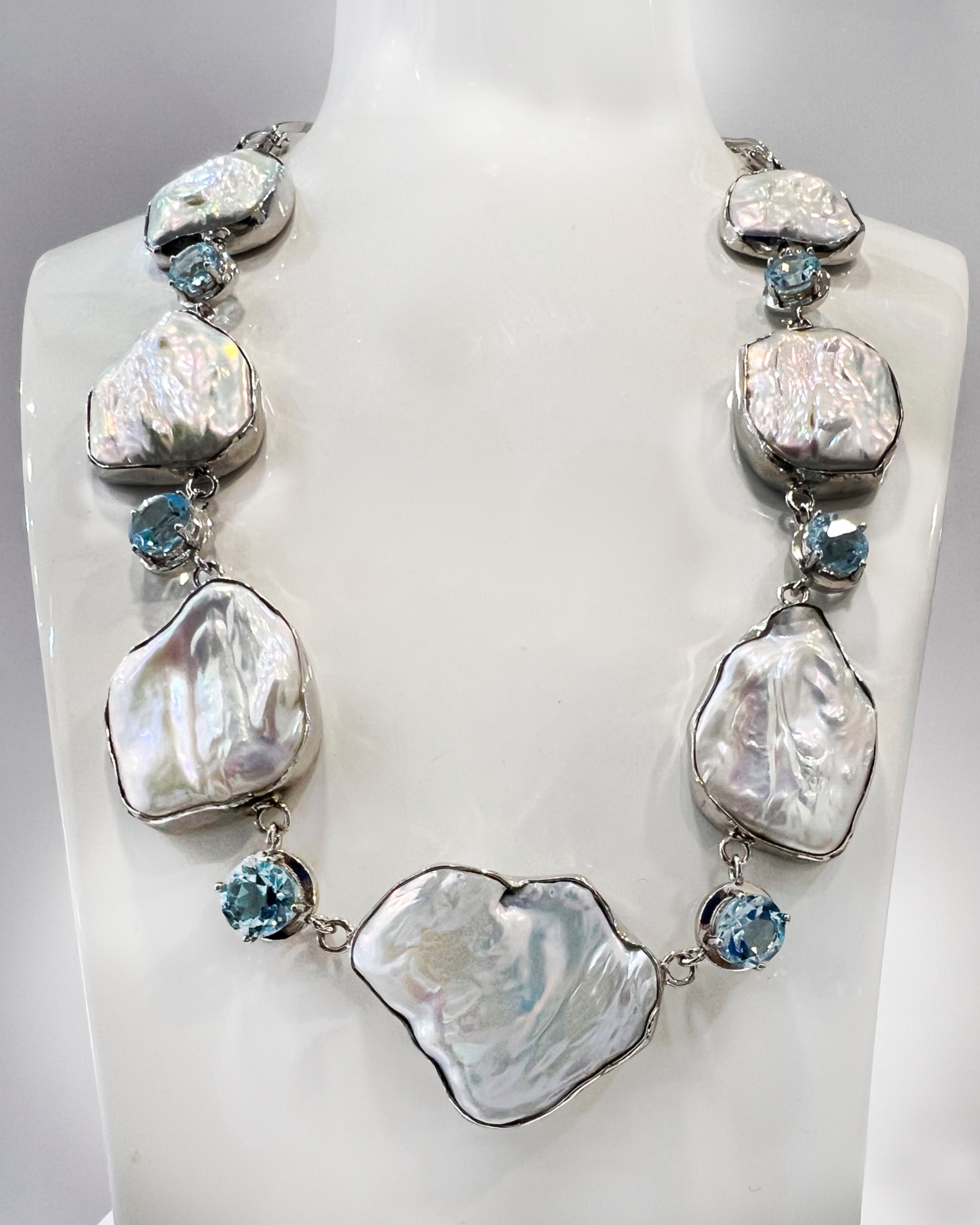 Unur Signature Statement Chain Necklace with Topaz