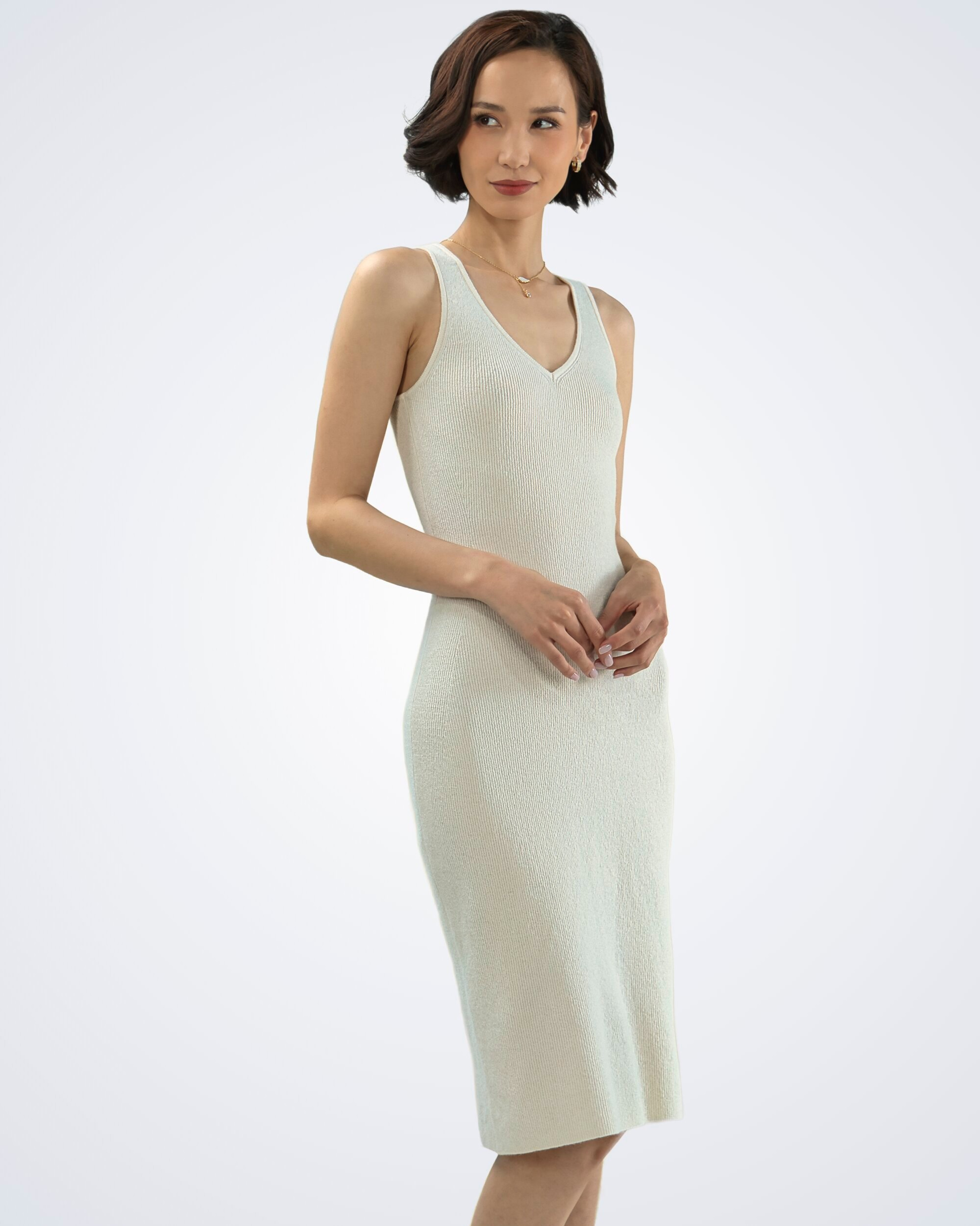 Front view of women's white cashmere ribbed dress – Unur