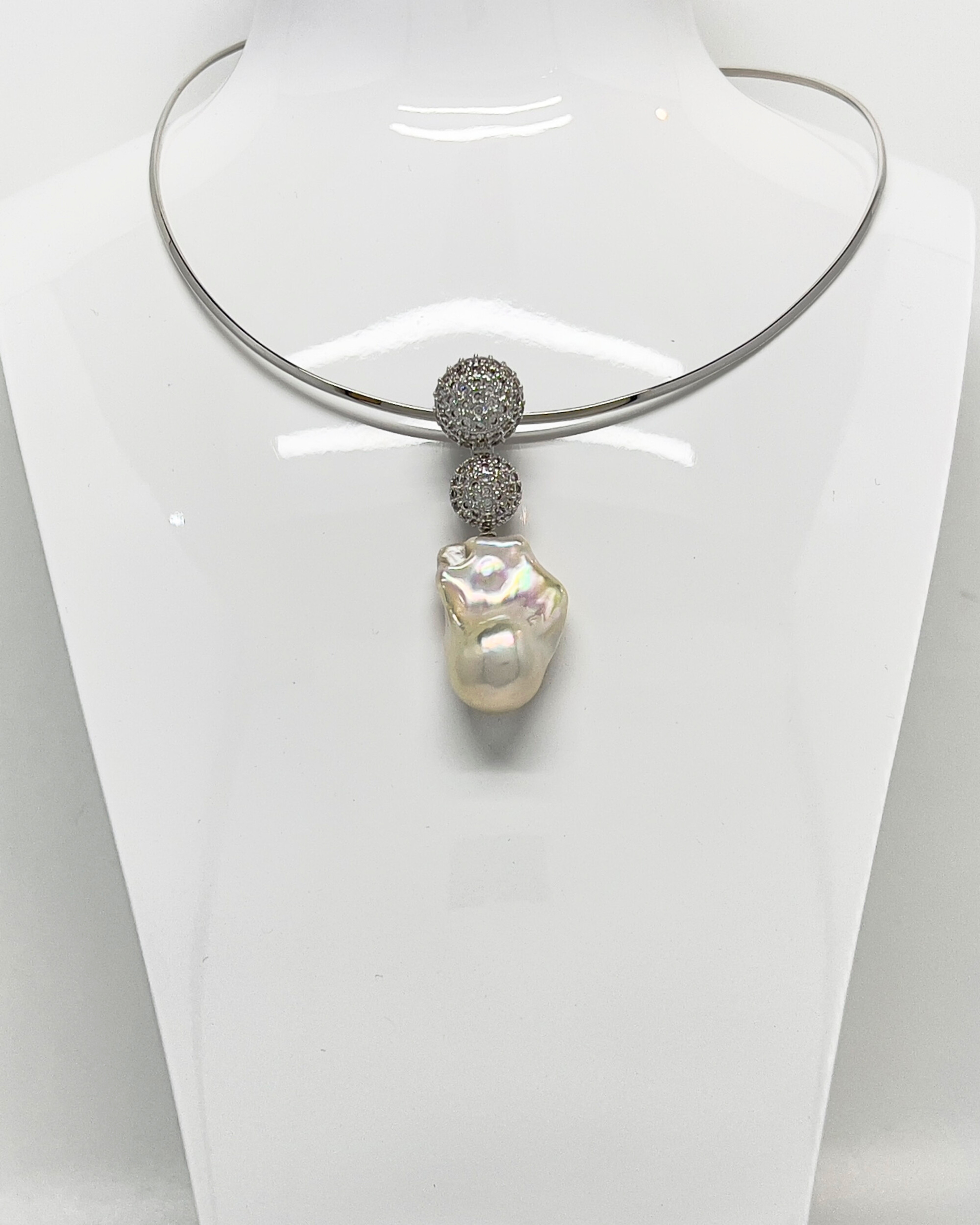 Unur Signature Baroque Pearl Statement Pendant Necklace with silver crystal rounds