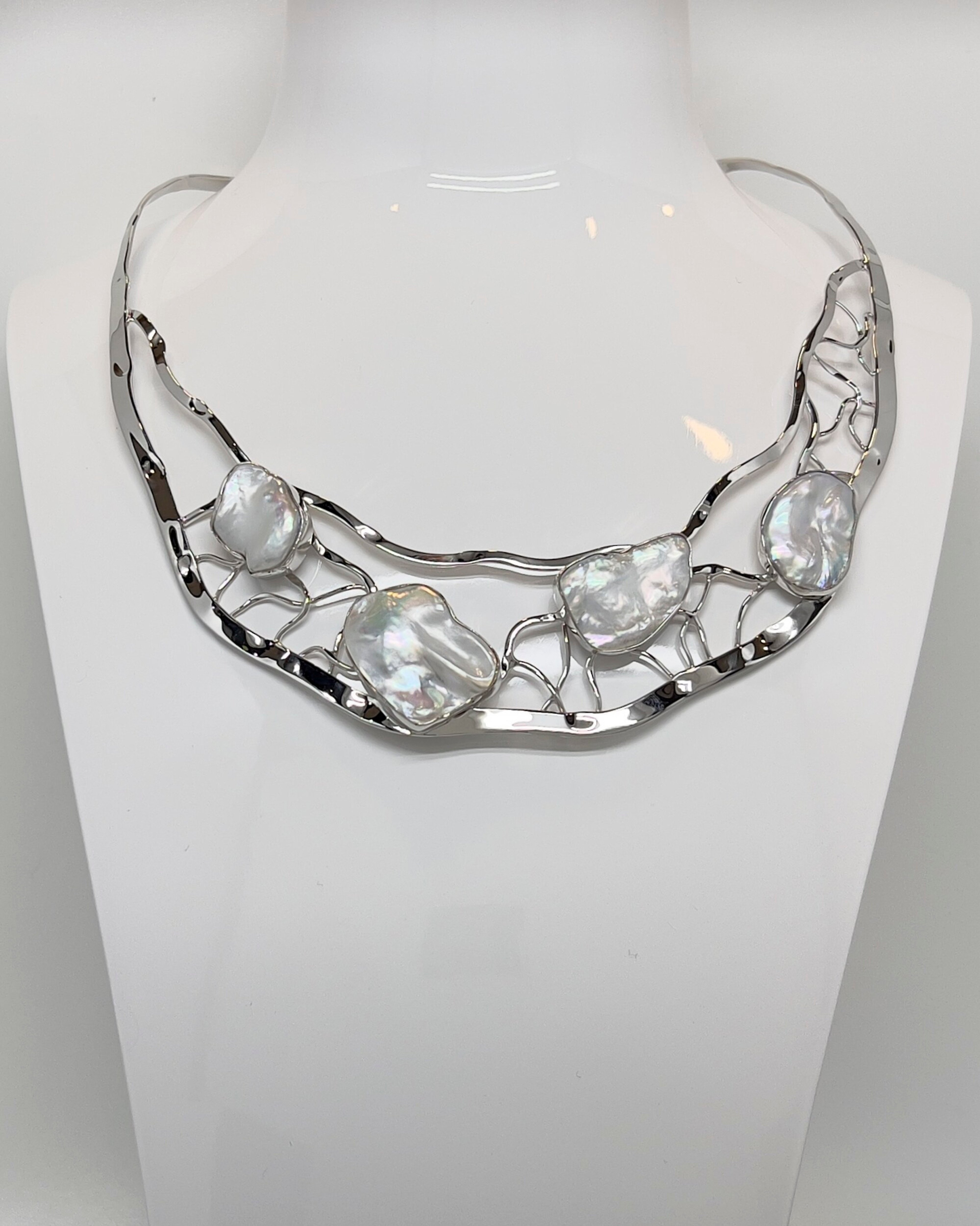 Signature Torque Collar Necklace with four keshi pearls and a rhodium-plated silver lattice