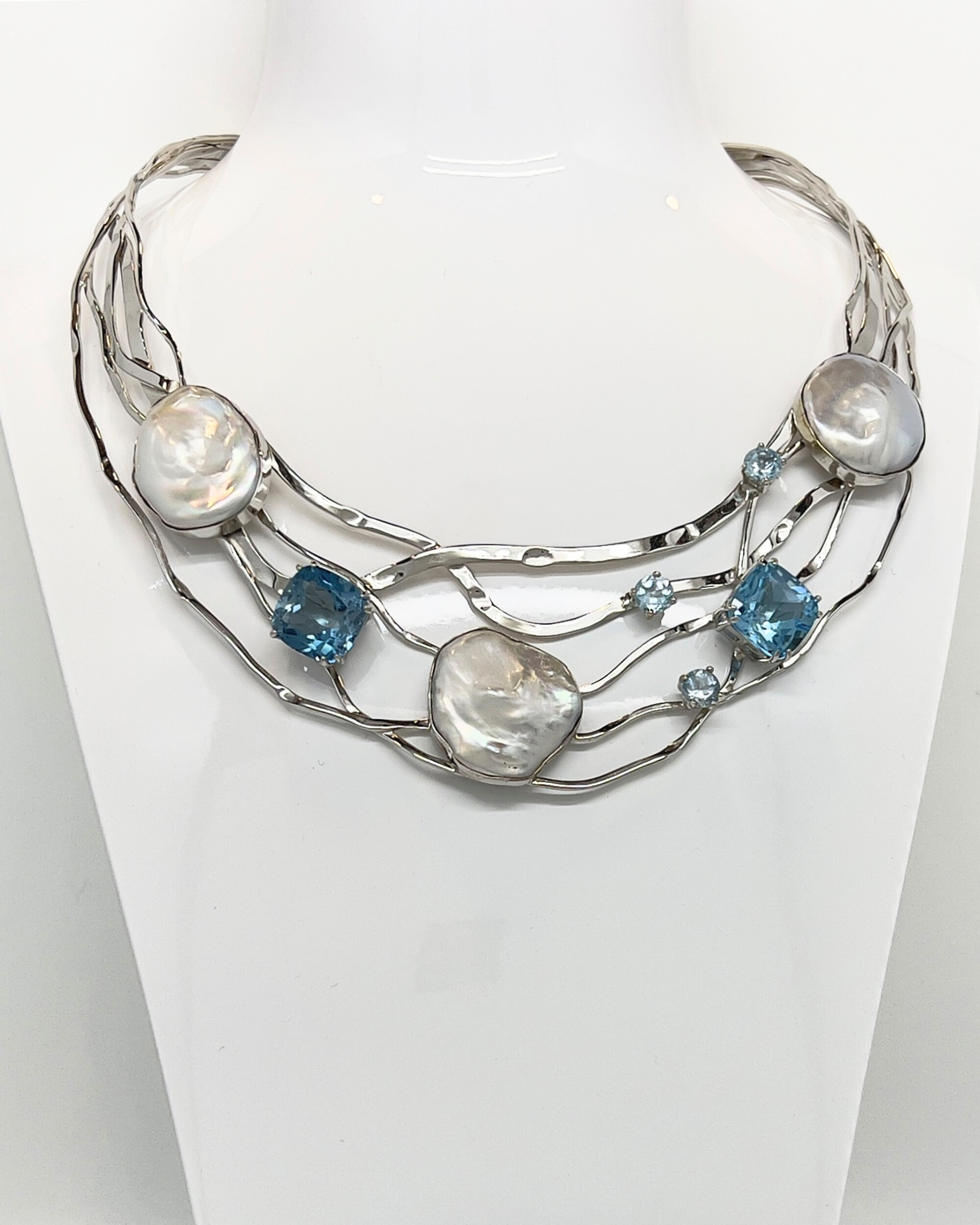 Signature keshi pearl and square topaz silver collar necklace with rhodium-plated 925 sterling silver