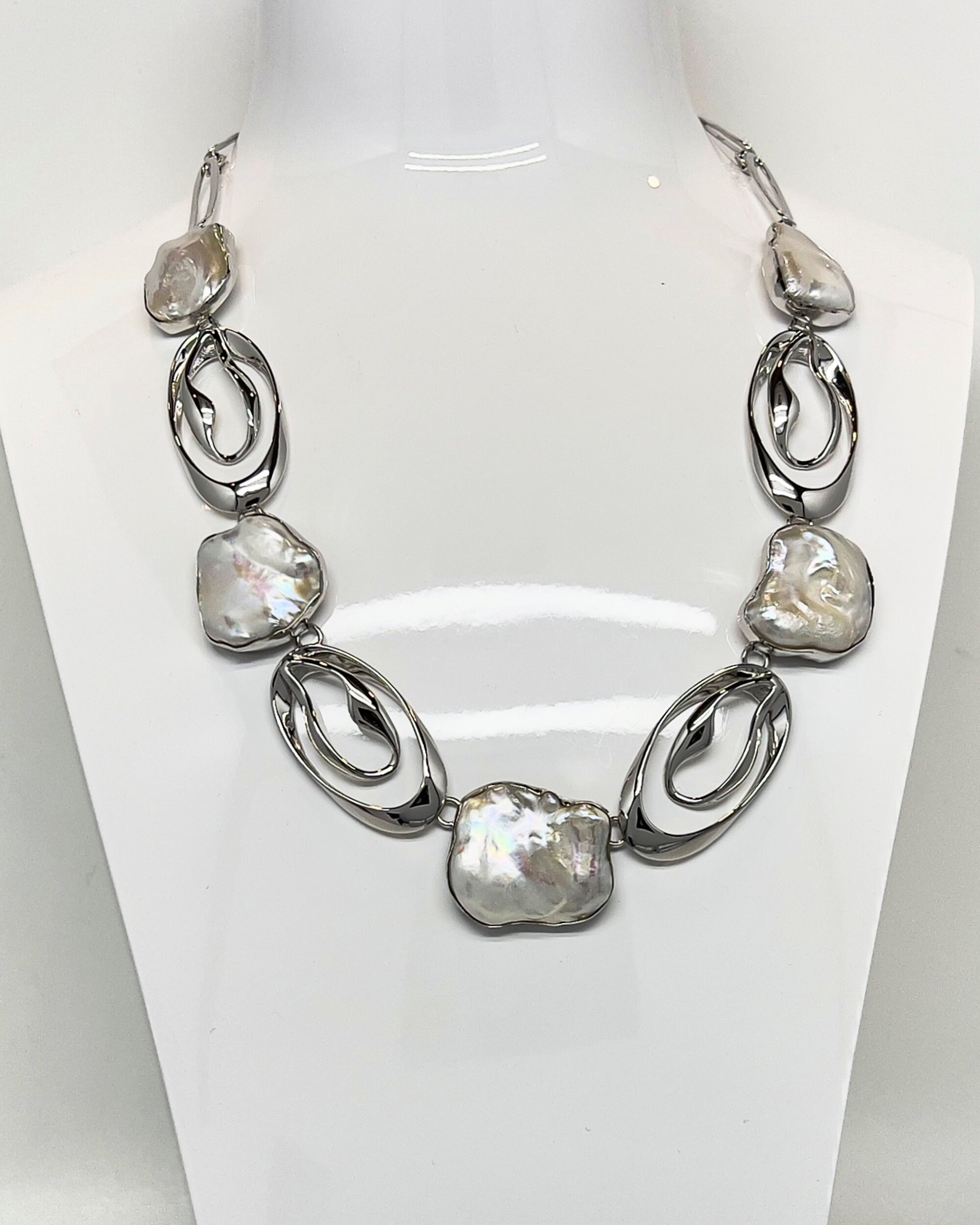 Signature Keshi pearl statement chain necklace with silver ovals