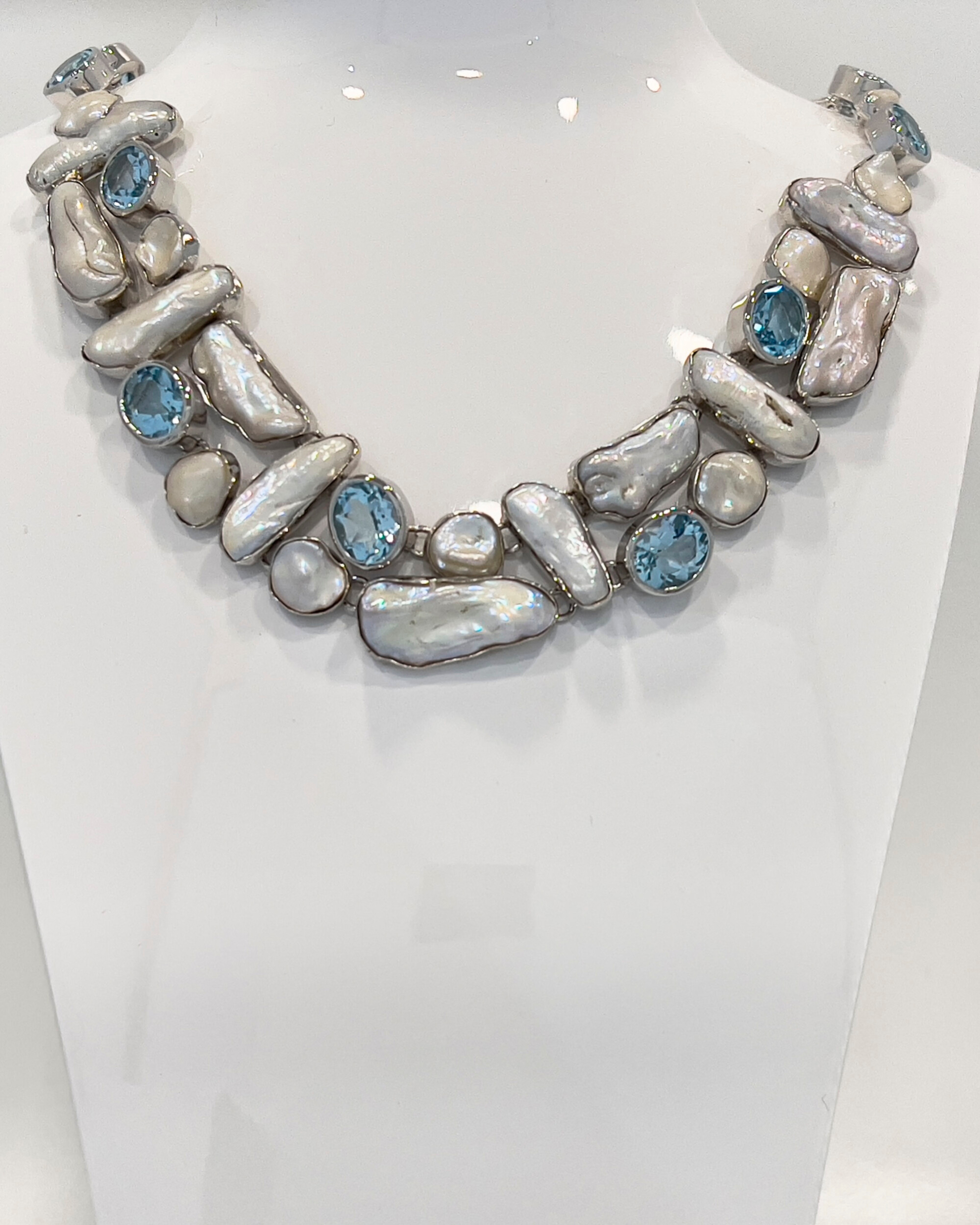 Signature keshi pearl and topaz statement chain necklace in tiled pattern