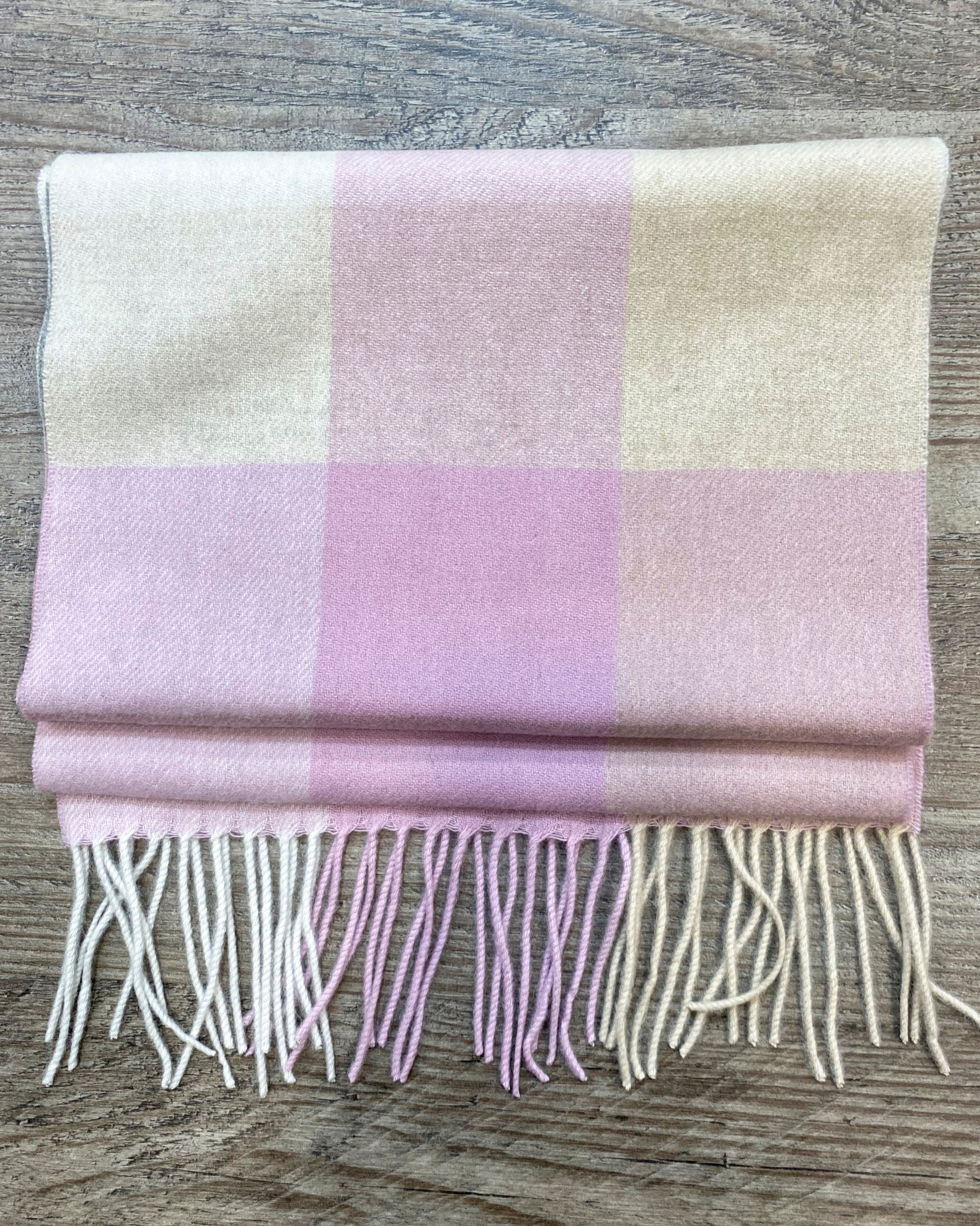 Unur woven cashmere scarf with tassels in check pink