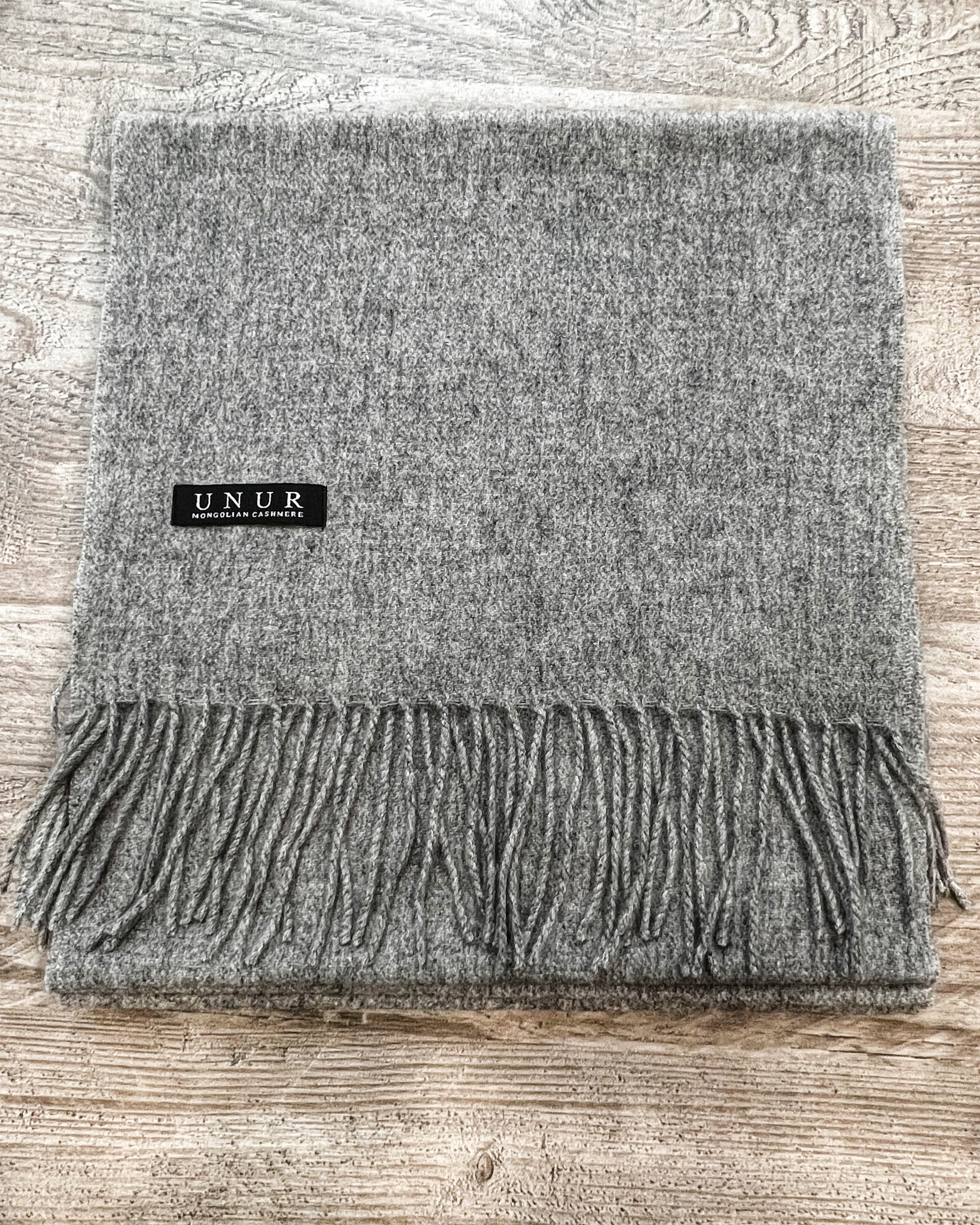 Unur unisex woven cashmere scarf in grey with tassels