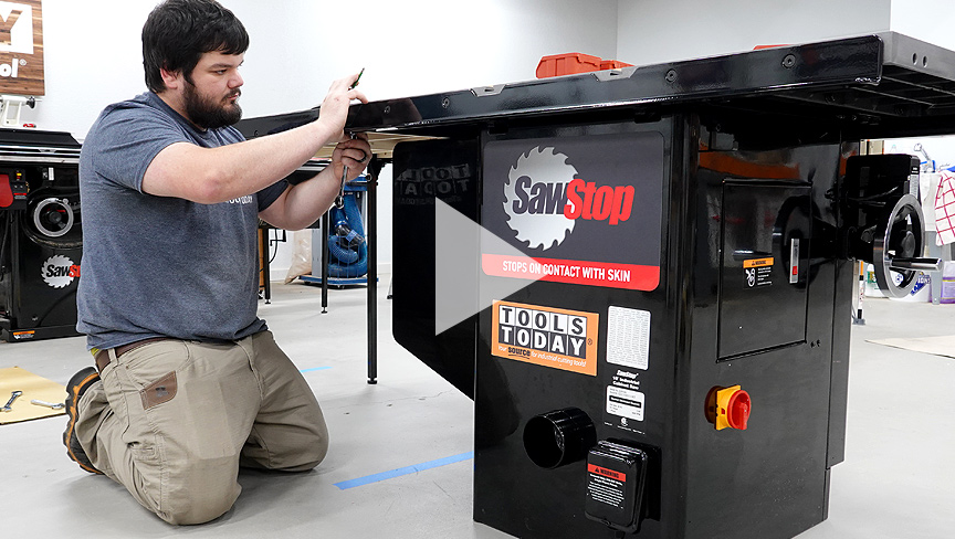 Setting Up SawStop ICS Table Saw | ToolsToday