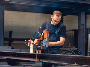 FEIN 71700564090 18V Universal Magnetic Base Drill, up to 1-3/8 Inch Cordless Kit with 5 Cutters