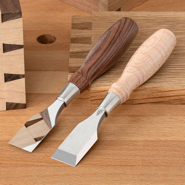 Blue Spruce Toolworks BTC114STSSCM Butt Chisel, 1-1/4 (1.250), 31.8MM, Ss Ferrule, Standard, Curly Maple Handle