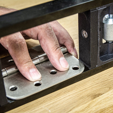 Trend 9ft AnyDoor Butt Hinge Template Kit, Quickly and Accurately Recess Square and Radius Hinges in Timber Doors & Frames, H/JIG/D9