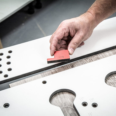 Trend Professional 27-1/2 Inch Multi-Material Worktop Jig, Mason Mitre Joints, Front Edge Alignment, KWJ700/PRO