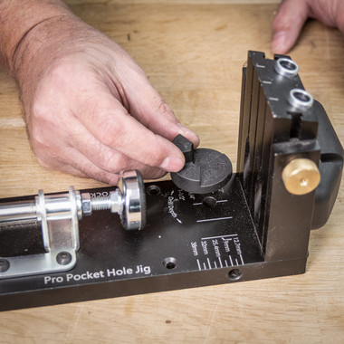 Trend Pocket Hole Jig Pro Kit with Pocket Hole Jig, Support Rods & End Stops, Face Clamp, HSS Drill Bit & Depth Collar, Square Drive Bits, 100 Screws & Storage Case, PH/JIG/AK