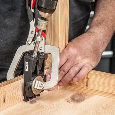 Trend 3 in 1 Pocket Hole Jig Kit with Pocket Hole Jig, HSS Drill Bit & Depth Setting Collar, Square Drive Bit, 50 Screws & Kit Storage Case, PH/JIG/BK