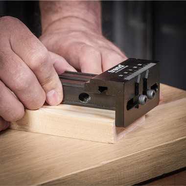 Trend Mini Twin Pocket Hole Jig with HSS Drill Bit & Depth Setting Collar, Square Drive Bit & Pocket Hole Screws Selection, PH/JIG/M