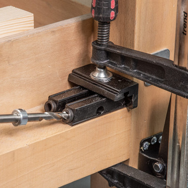 Trend Mini Twin Pocket Hole Jig with HSS Drill Bit & Depth Setting Collar, Square Drive Bit & Pocket Hole Screws Selection, PH/JIG/M