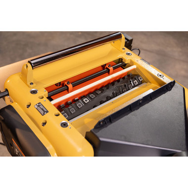 Powermatic PM1-477 15BHH, 15-Inch Planer, Helical Cutterhead, 3 HP, 1PH, 230V