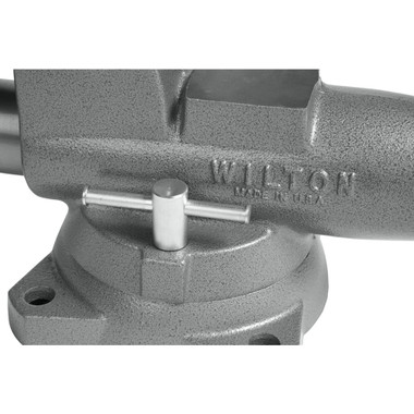 Wilton WL9-28826 Combination Pipe And Bench 4-1/2” Jaw Round Channel Vise with Swivel Base