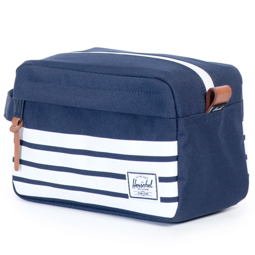 Herschel Chapter Travel Kit Peacoat Offset