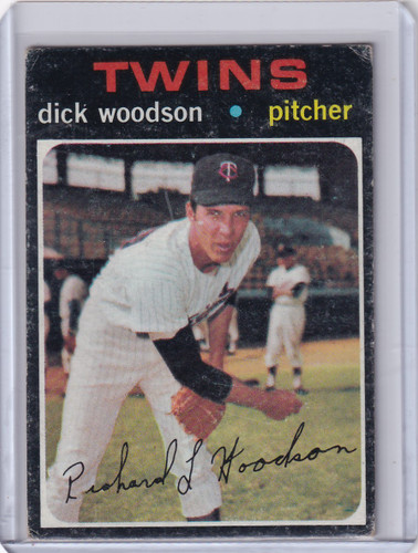 1971 Topps Baseball #586 Dick Woodson - Minnesota Twins