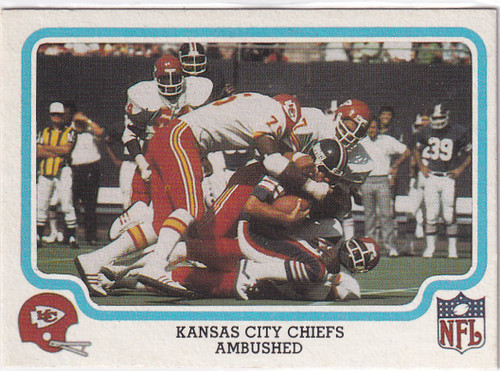 1979 FLEER #24 KANSAS CITY CHIEFS AMBUSHED- KANSAS CITY CHIEFS