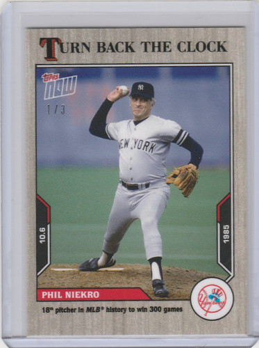 2021 Topps TURN BACK THE CLOCK ASH PARALLEL #189 PHIL NIEKRO NEW YORK YANKEE 1/3