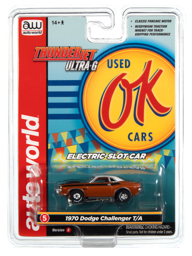 Auto World SC377 R1 Thunderjet Ultra G Slot Car 1970 Dodge Challenger SR B Brown