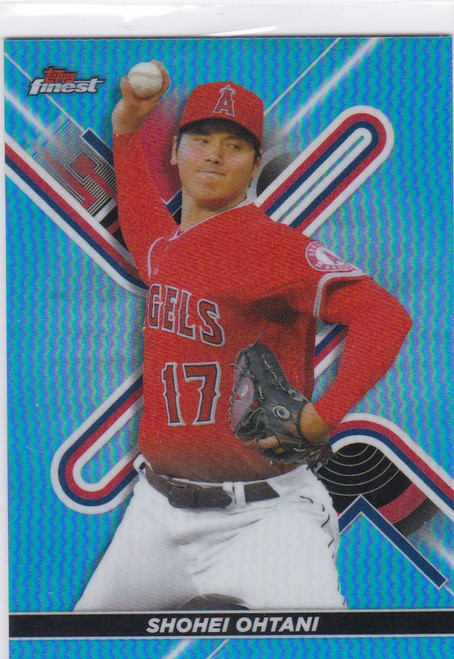 2022 Topps Finest #28 Shohei Ohtani Blue 76/300 Angels