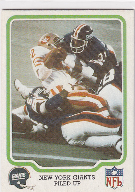 1979 FLEER #36 NEW YORK GIANTS PILED UP- NEW YORK GIANTS