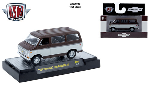 M2 Machines 1:64 Detroit Muscle R96 1971 Chevrolet Van Beauville 10