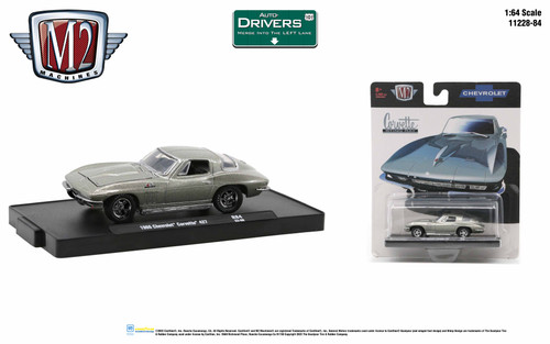 M2 Machines Auto-Drivers 1:64 R84 1966 Chevrolet Corvette 427